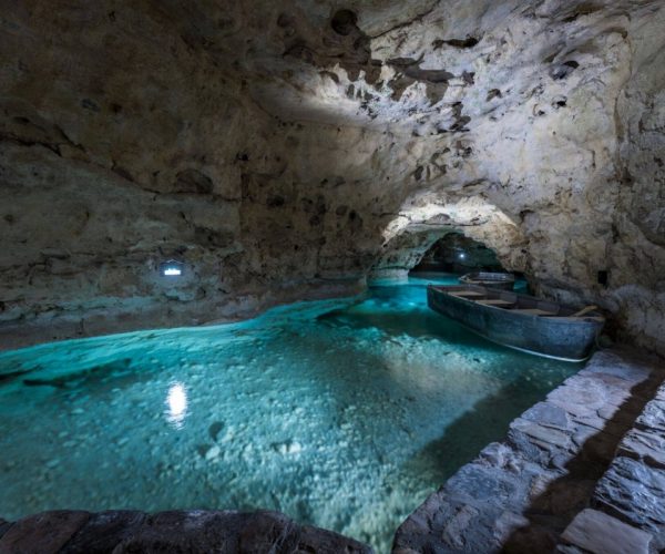 Tavasbarlang, Tapolca